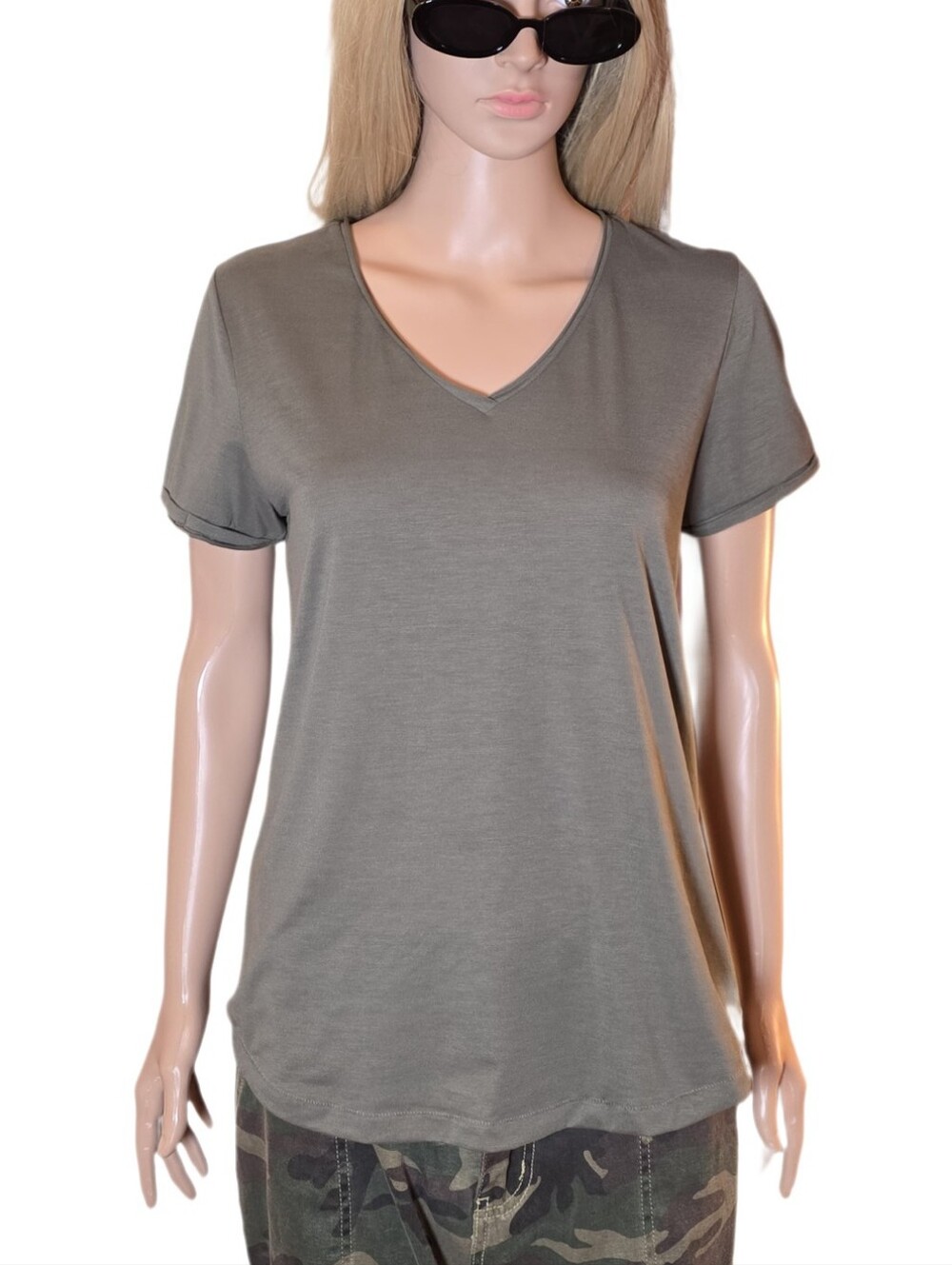 KÜHL Juniper Olive Green V-Neck Tee - UPF 40 Hiking Shirt - Size S  EUC